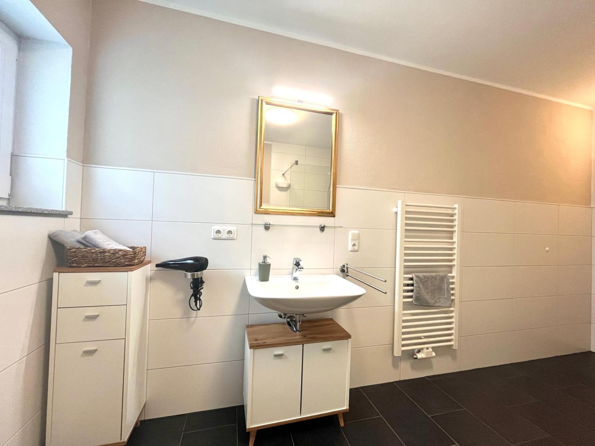 Ferienwohnung Sonnenterrasse, 1-4 Personen, 2 Schlafzimmer, Grosse Terrasse Müden Eksteriør bilde